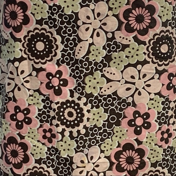 Eddie Bauer | Pink/Green/Brown | Floral Adjustable Strap Apron Nursing Cover - Picture 5 of 12